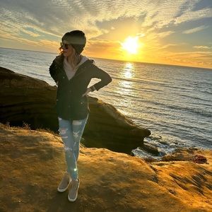 Meet your Posher, Lauren